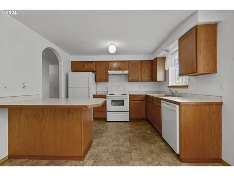 3282 Rockingham Court Ne Salem OR 97301