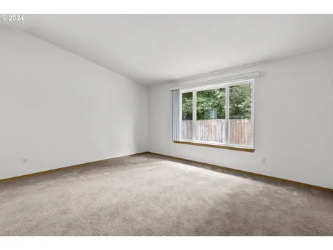 3282 Rockingham Court Ne Salem OR 97301