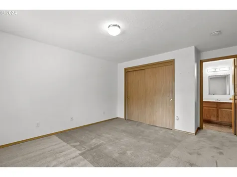 3282 Rockingham Court Ne Salem OR 97301