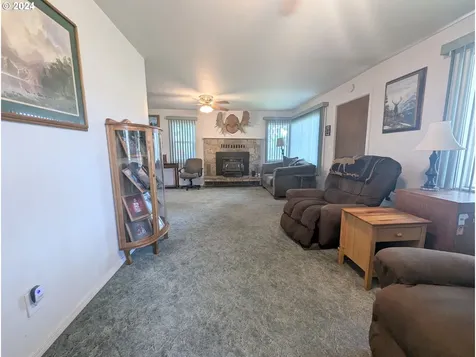 2405 May Lane La Grande OR 97850