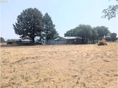 2405 May Lane La Grande OR 97850