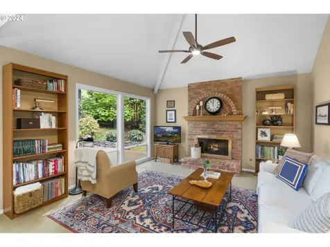 15465 Sw Nightingale Court Beaverton OR 97007