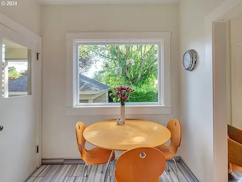 2526 NE 27th Avenue Portland OR 97212