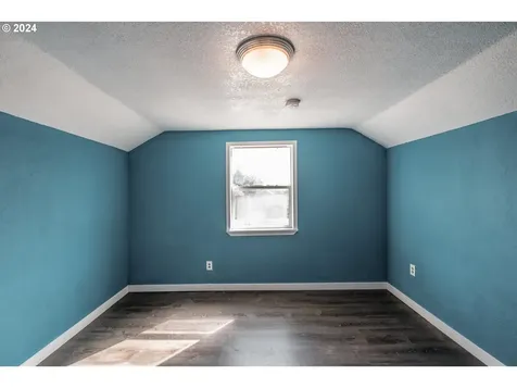 1543 Salem Avenue SE Albany OR 97321