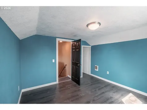 1543 Salem Avenue SE Albany OR 97321