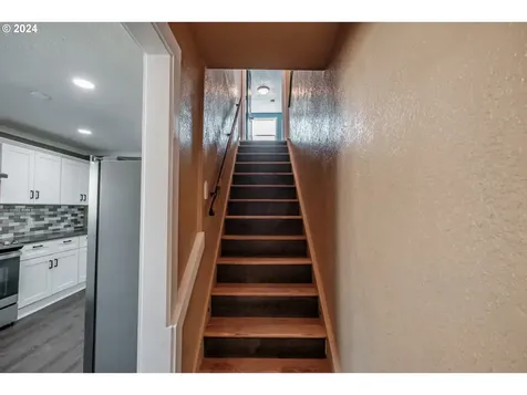 1543 Salem Avenue SE Albany OR 97321