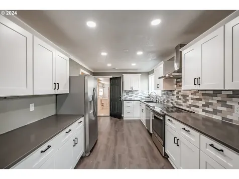 1543 Salem Avenue SE Albany OR 97321