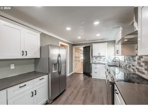 1543 Salem Avenue SE Albany OR 97321