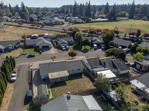 10414 NE 66th Street Vancouver WA 98662