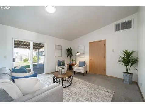 10414 NE 66th Street Vancouver WA 98662