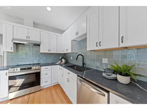 3730 Se Alder Street Portland OR 97214