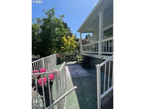3730 Se Alder Street Portland OR 97214