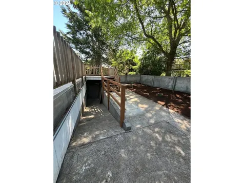 3730 Se Alder Street Portland OR 97214
