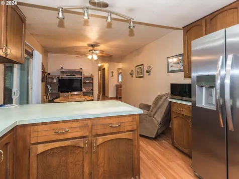 731 SE Robin Way Gresham OR 97080