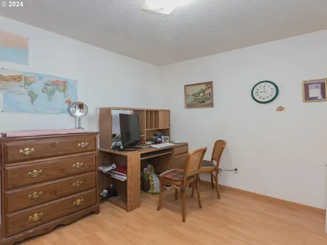 731 SE Robin Way Gresham OR 97080