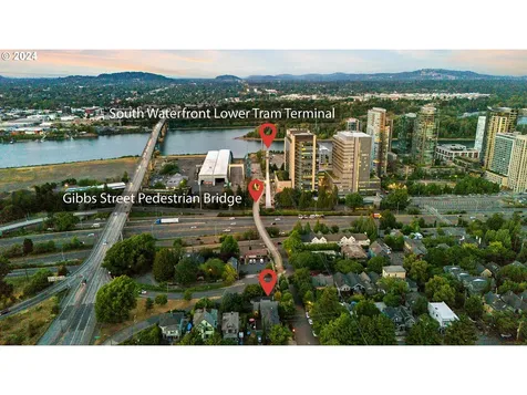 215 S Gibbs Street Portland OR 97239