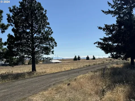 4 New Hope Farm Road Goldendale WA 98620