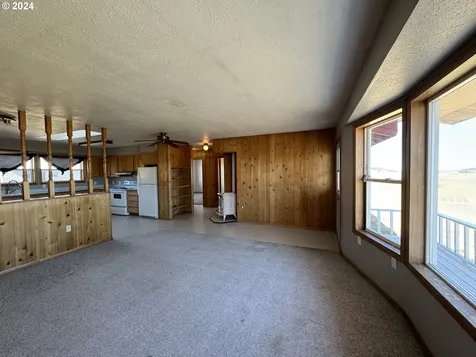 4 New Hope Farm Road Goldendale WA 98620