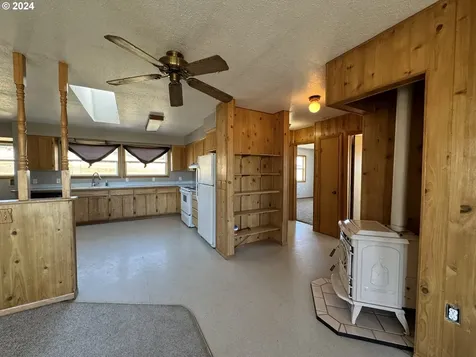 4 New Hope Farm Road Goldendale WA 98620