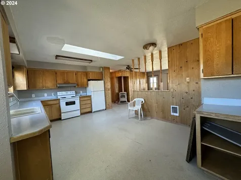 4 New Hope Farm Road Goldendale WA 98620