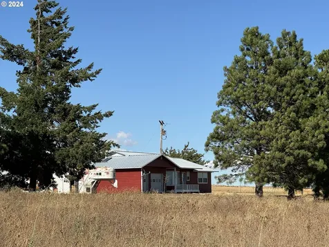 4 New Hope Farm Road Goldendale WA 98620