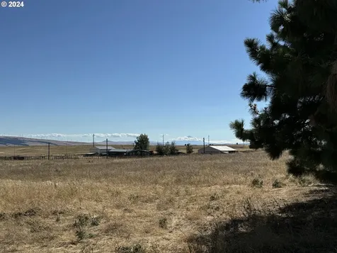 4 New Hope Farm Road Goldendale WA 98620