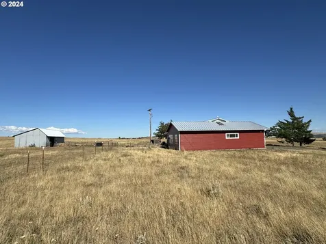 4 New Hope Farm Road Goldendale WA 98620