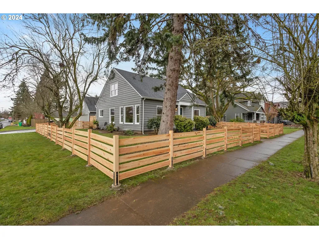 5812 Se 48th Avenue Portland OR 97206