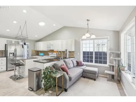 2438 Mulberry Avenue Longview WA 98632