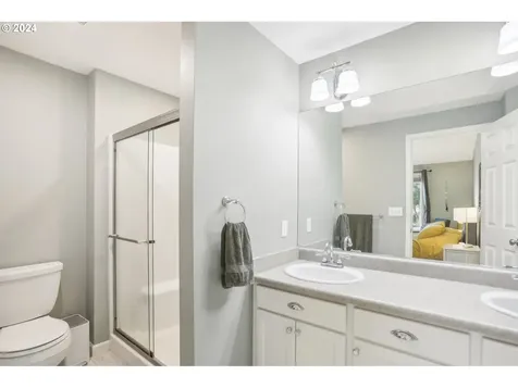2438 Mulberry Avenue Longview WA 98632