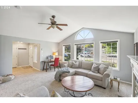 2438 Mulberry Avenue Longview WA 98632