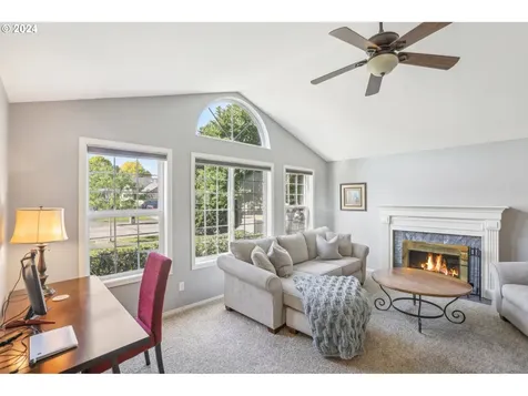 2438 Mulberry Avenue Longview WA 98632