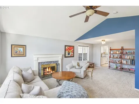 2438 Mulberry Avenue Longview WA 98632