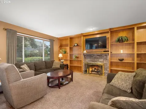15611 NE 14th Street Vancouver WA 98684