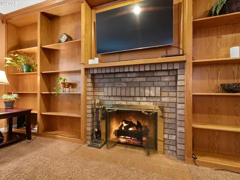 15611 NE 14th Street Vancouver WA 98684