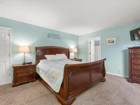 15611 NE 14th Street Vancouver WA 98684