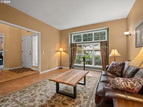 15611 NE 14th Street Vancouver WA 98684