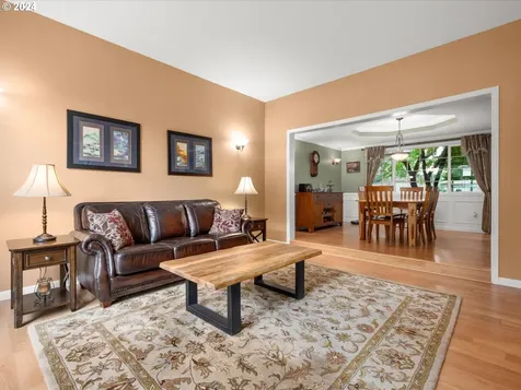 15611 NE 14th Street Vancouver WA 98684