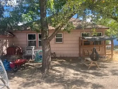 3214 W 10th Street The Dalles OR 97058