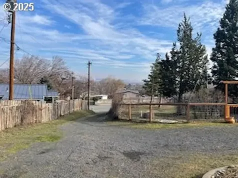 3214 W 10th Street The Dalles OR 97058
