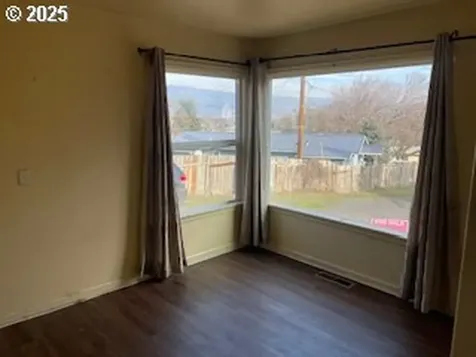 3214 W 10th Street The Dalles OR 97058