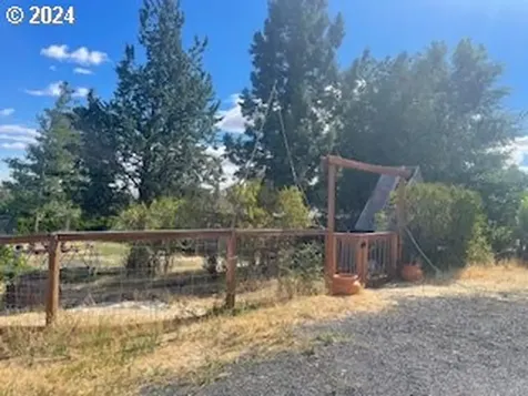 3214 W 10th Street The Dalles OR 97058