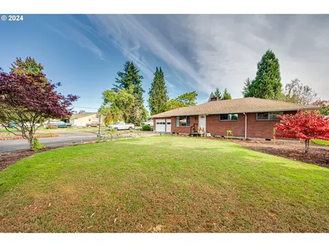 707 NW 2nd Avenue Battle Ground WA 98604