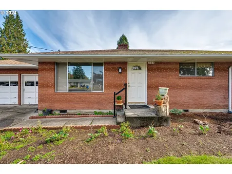 707 NW 2nd Avenue Battle Ground WA 98604