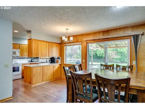707 NW 2nd Avenue Battle Ground WA 98604