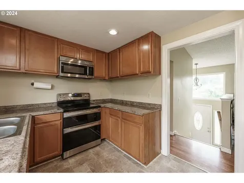 15000 NE 7th Street Vancouver WA 98684