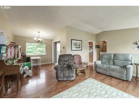 15000 NE 7th Street Vancouver WA 98684
