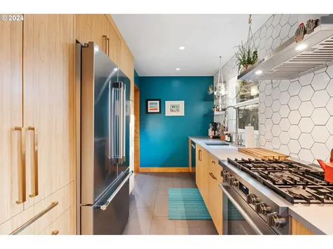 3555 Se 66th Avenue Portland OR 97206