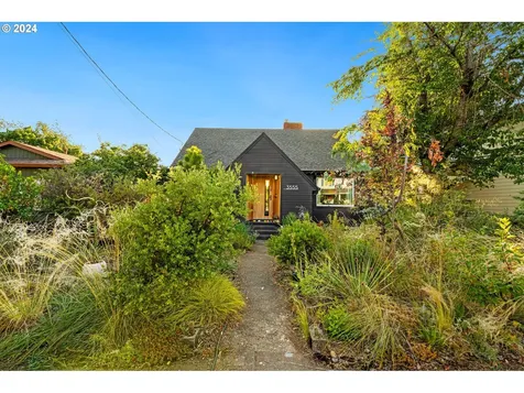 3555 Se 66th Avenue Portland OR 97206