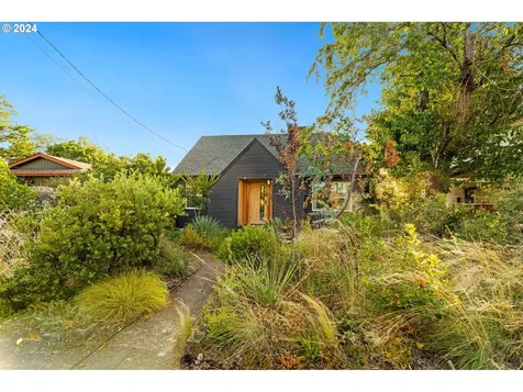 3555 Se 66th Avenue Portland OR 97206